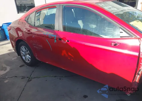 2025 Toyota Camry Le from USA, damaged, VIN 4T1DAACK2SU108807